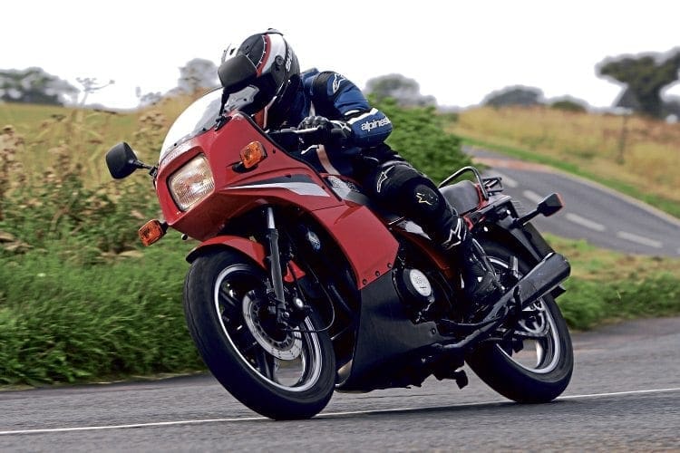 ☆ガ823 GPZ750 ZX750A エキセントリック レターパックプラス可