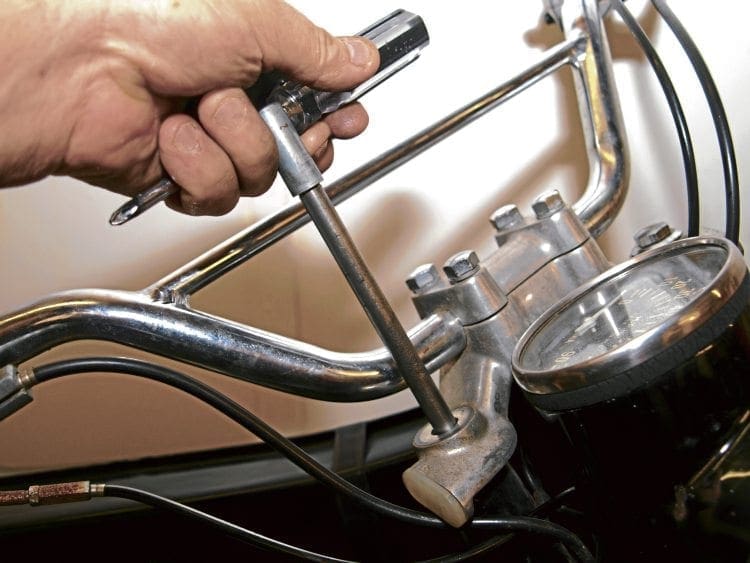 bike fork screw