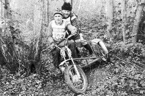 John Ruth Motorcycle Racer Tributes paid to veteran motorcycling journalist John | Classic Bike Hub