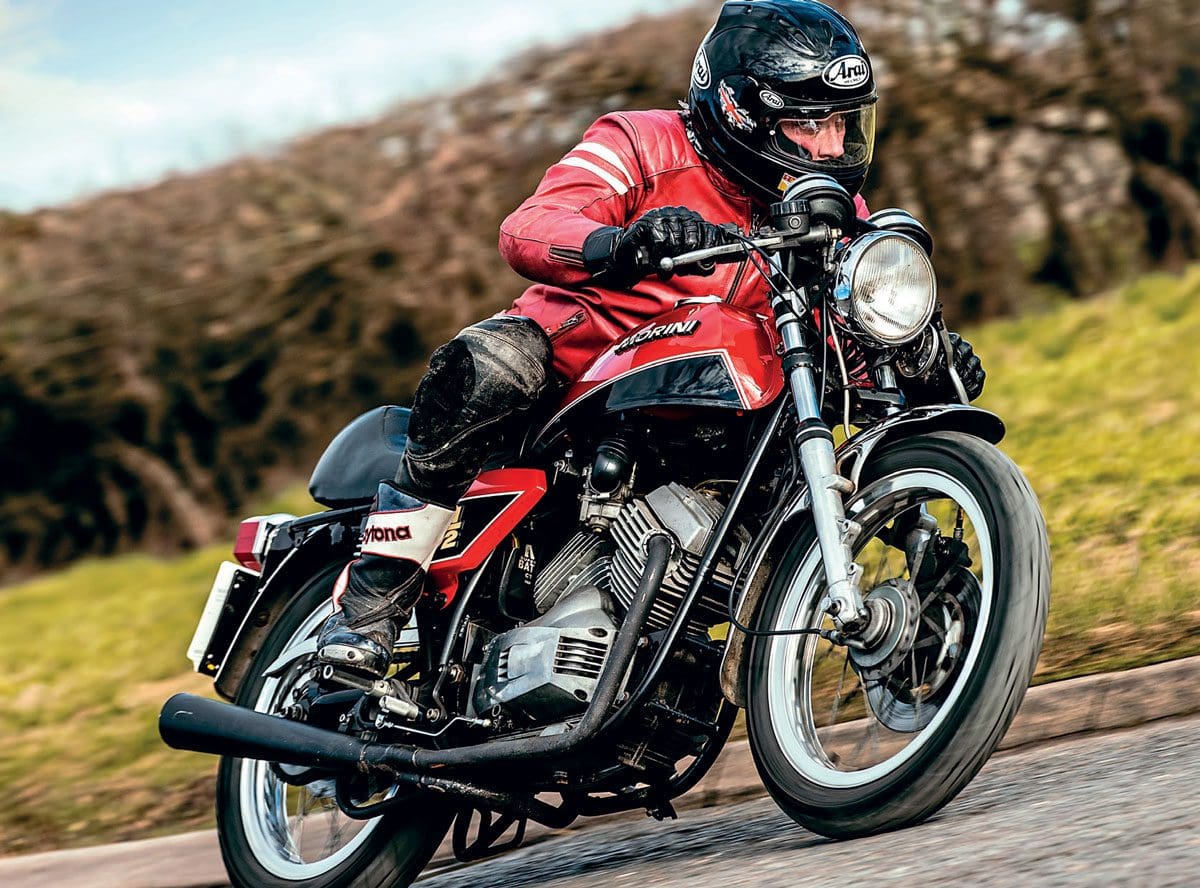 Review Moto Morini 3 Classic Bike Hub