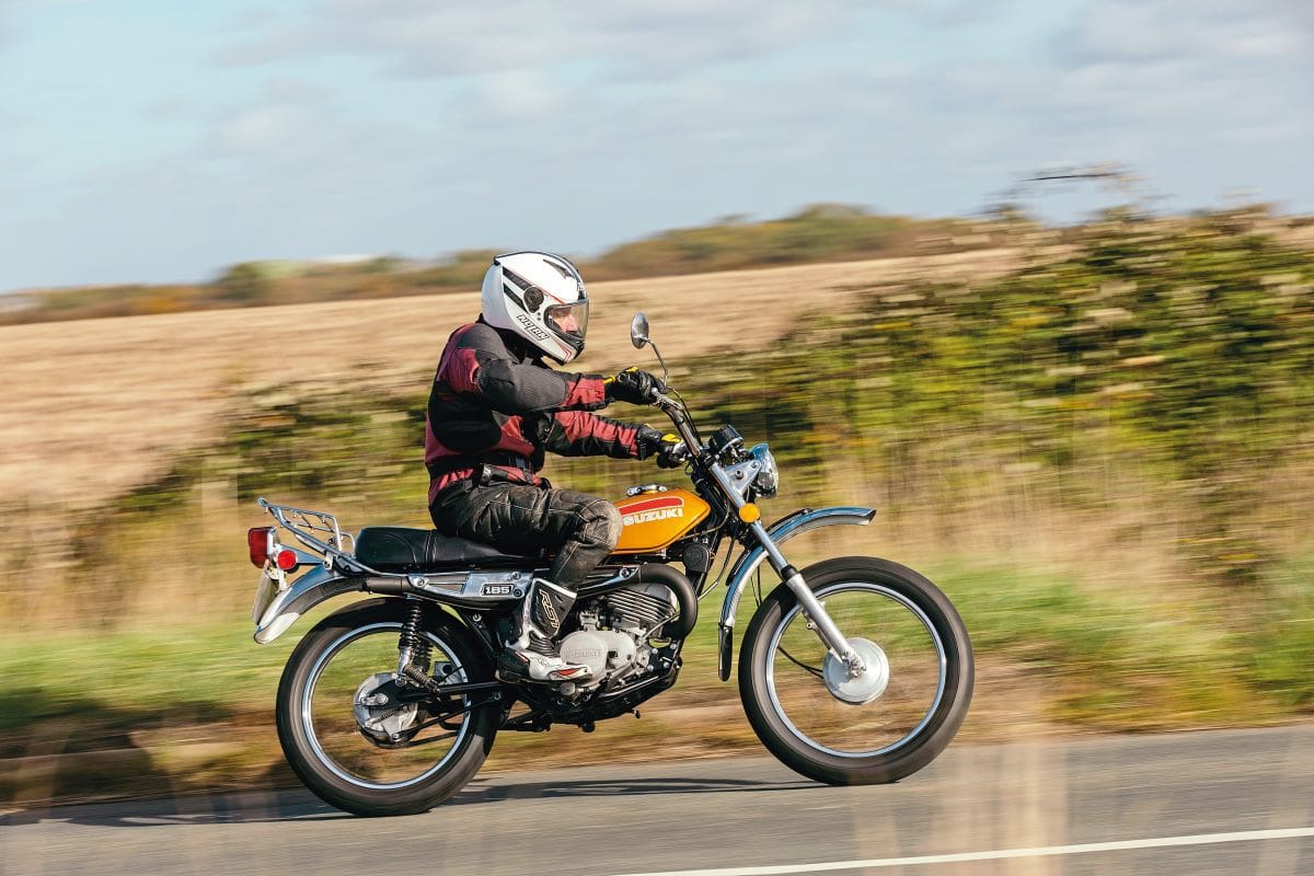 Clignotant D'Objectif NEUF Pour Suzuki GT/TC/TS (185, 250, Etc.) - Compatible Modèles Vintage